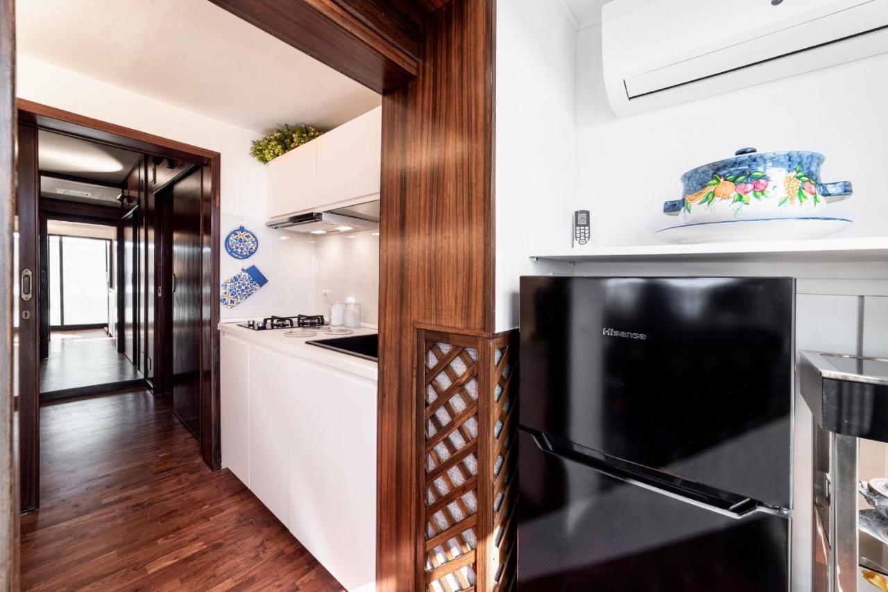 Mikka Studios: Luxury Apartment Bari Exterior foto